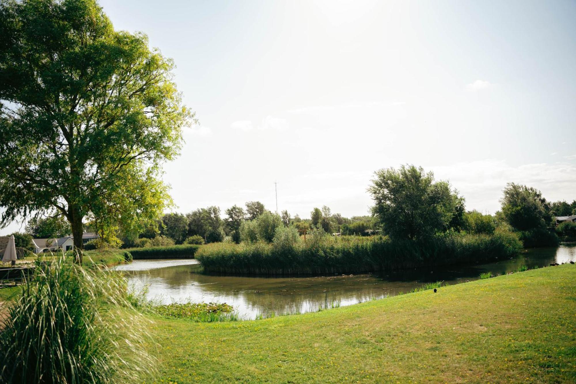 Resort Land&Zee Scharendijke Exterior foto